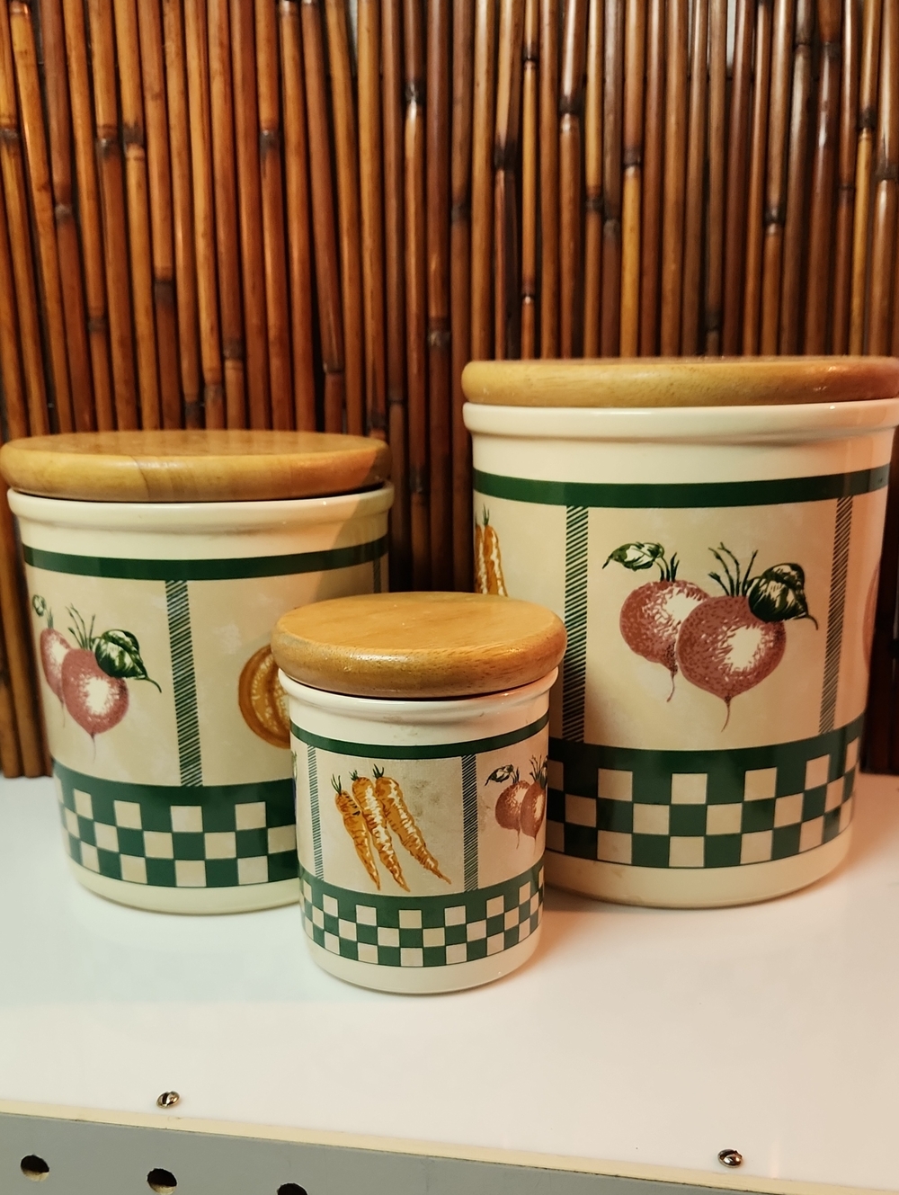 Ceramic Vegetable-Print Kitchen Canister Set with Wood Lids - Green & Cream